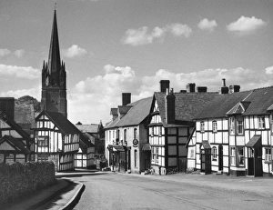 Imposing Gallery: England / Weobley