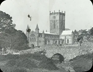 Images Dated 25th November 2015: English Cathedrals - St Davids - the south West