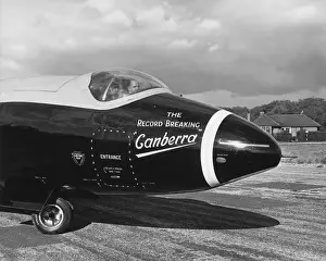 Jet Bomber Prints: English Electric Canberra B-2