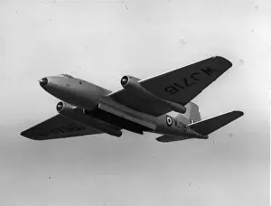 English Electric Canberra B2 WJ716 with bomb bay doors ope