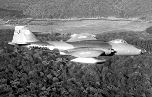 Canberra Prints: English Electric Canberra B(I).8 XM275 - J