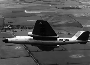 Canberra Prints: English Electric Canberra T19 WH904 of 85 Squadron
