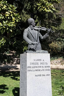 Personage Collection: Enrique Iniesta Cano (1906-1969) Spanish musician. Monument