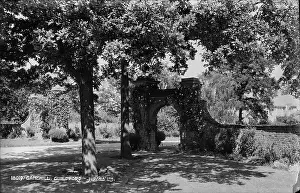 Guildford Prints: Entrance Archway at Ganghill