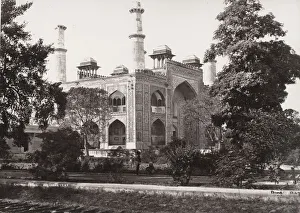 Agra Gallery: Entrance gate, Sikandra, Agra, India
