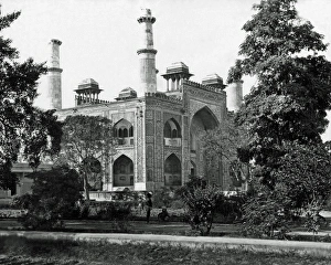 Agra Gallery: Entrance Gate, Sikandra Bagh, Agra, India
