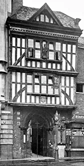 Bartholomews Prints: Entrance to St Bartholomews Hospital in Smithfield, London