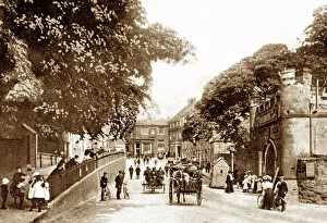 Tamworth Prints: Entrance to Tamworth Castle, early 1900s