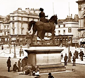 Equine statue of Queen Victoria, Liverpool
