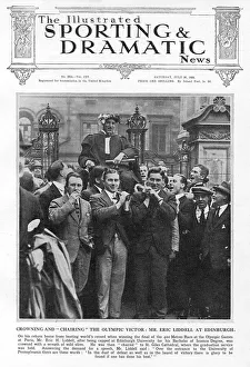Victory Collection: Eric Liddell celebrating his Olympic win at Edinburgh Univer