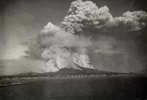 Campania Collection: Eruption of Mount Vesuvius, Gulf of Naples, Campania, Italy