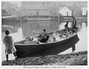 Alaskan Gallery: Eskimos in Oomiak