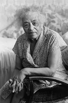 Working Class Prints: Esther Bruce by Val Wilmer in Fulham, London
