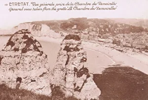 Chambre Prints: Etretat and the beach taken from La Chambre des Demoiselles