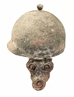 Etruria Gallery: Etruscan bronze helmet