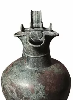 Etruria Gallery: Etruscan vase. Bronze