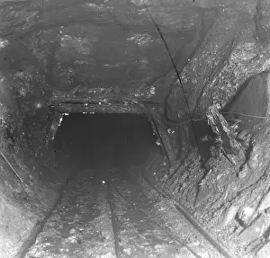 Evidence of side movement, Tirpentwys Colliery, South Wales