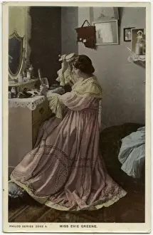 Evie Prints: Evie Greene in dressing room
