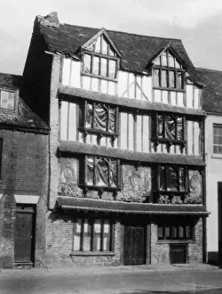 Exeter Tudor House