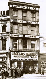 Images Dated 29th November 2011: The exhibit of the car of Gangster Jack Legs Diamond
