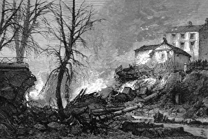 Images Dated 2nd April 2004: Explosion at Regents Canal
