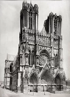 Reims Collection: The facade of the cathedral at Reims, France