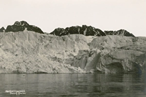 Spitsbergen Gallery: Face of glacier from Spitsbergen (Spitzbergen)