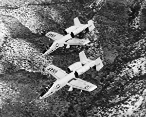 Fairchild A-10 Thunderbolt II / 2
