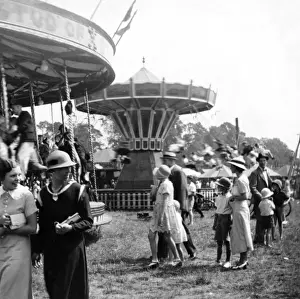 Boaters Prints: Fairground 1930S