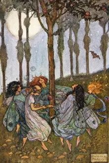 Florence Collection: Fairies dance in a circle - Fairy Ring