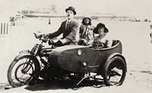 Images Dated 25th April 2016: Family on a 1920 BSA motorcycle & sidecar