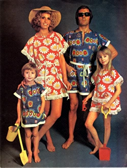 Images Dated 11th September 2017: Family fashion in The Dressmaker magazine