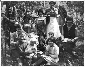 Family of Hop Pickers