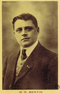 Impersonator Prints: The famous French female impersonator M. R. Bertin as himself