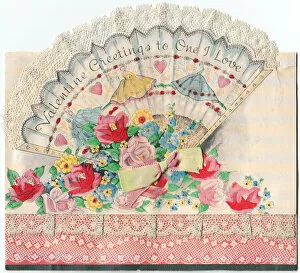 Images Dated 6th July 2018: Fan with lace and flowers on a Valentine card