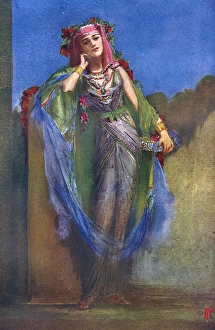 Images Dated 3rd April 2017: Fancy dress - An Egyptian Dancing Girl