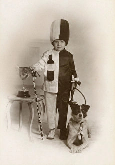 Images Dated 5th April 2016: Fancy dress - little girl dressed as Black & White whiskey