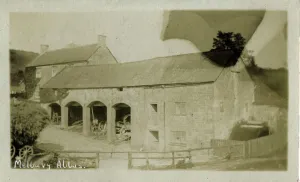 Abbas Prints: Farm & Barn, Melbury Abbas, ShaftesburyCranborne Chase, Dorset, England. Date: 1900s