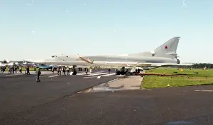Farnborough 92 - Tu-22M-3 (unmarked)