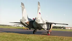 Farnborough 92 - Yak-141 - White 141