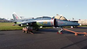 Farnborough 92 - Yak-38M - Yellow 38