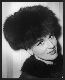 Hats Gallery: Fashionable 1960S Hat