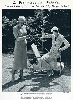 Heather Prints: Fashionable ladies playing with yoyos, 1932