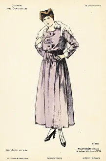 Gaiters Prints: Fashionable woman in ankle-length dress with fur stole, WWI