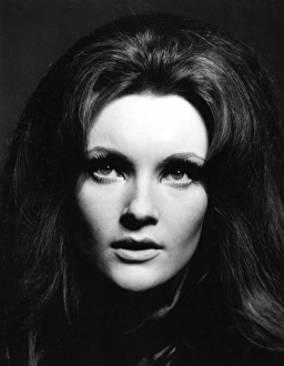 Images Dated 16th February 2012: Female Model
