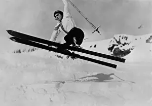 Skier Prints: Female Skier