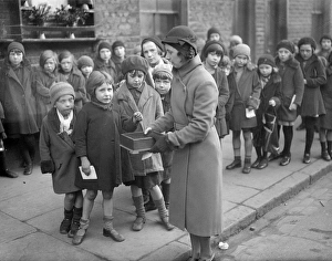 Images Dated 13th September 2012: Fern Street Settlement