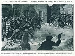 Apr21 Collection: Fighting in the Marrowbone area of Belfast