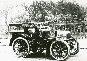 Firat Napier car, G20 model of 1900, driven bys F Edge