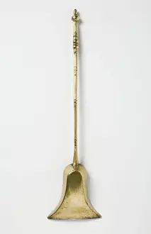 Fire shovel